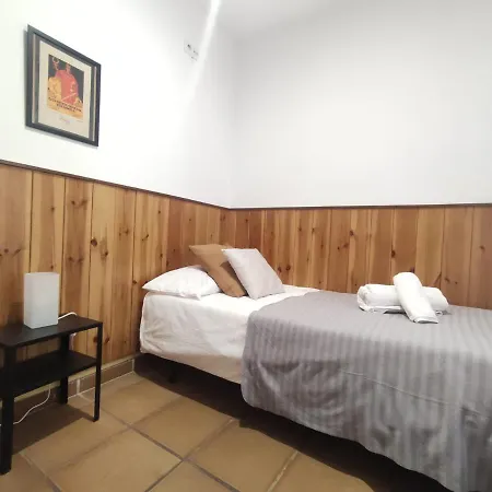 Plaza De Espana - Family House Holiday home