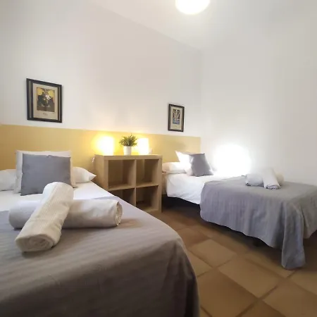Plaza De Espana - Family House *